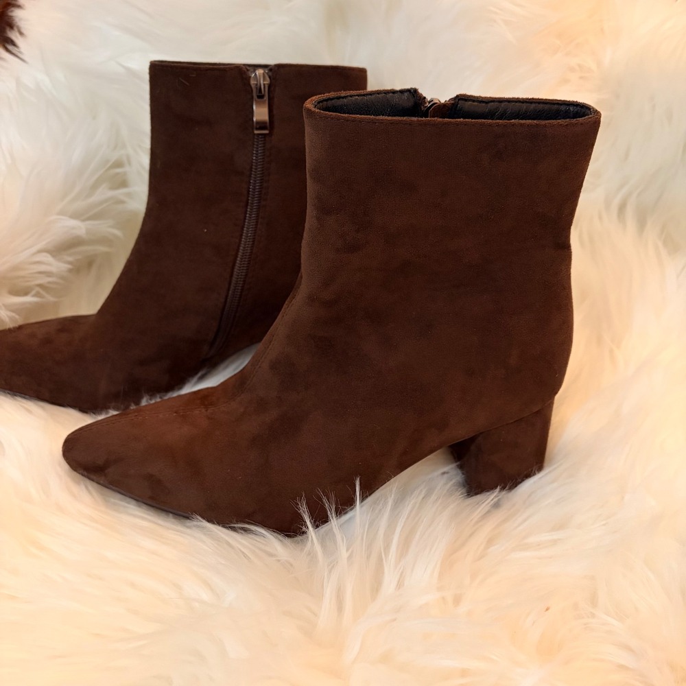 Abbleet Ankle Boots Womens 6 Brown Excellent Faux Suede Block Heel Pointed Toe